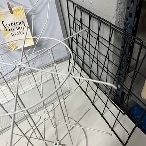 Exhibidores Metálicos y Relojes Variados - imagen 10