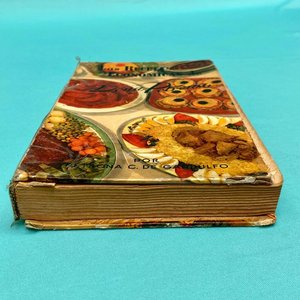 Libro "Las Recetas Económicas de Doña Petrona" - Primera Edición 1962 - imagen 5