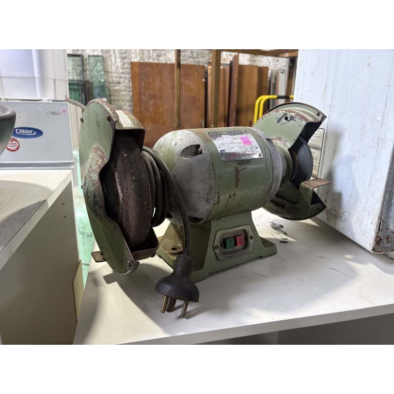 Item 2115365 - Image 0