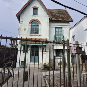Chalet Histórico "Birikina" en Atlántida, Canelones