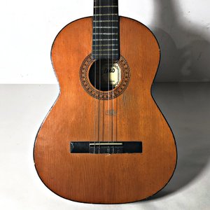Guitarra Acústica Clásica de 4 Cuerdas - Detalles de Uso - imagen 2