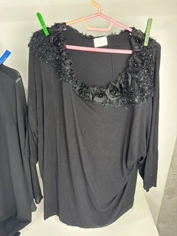 Item 829640 - Image 1