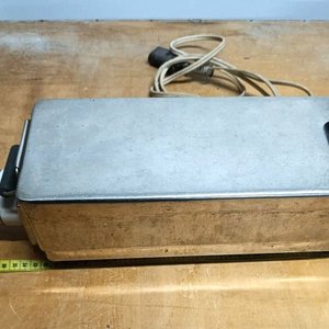 Esterilizador Eléctrico Vintage de Metal - imagen 4