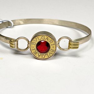 Pulsera de Plata con Piedra Roja y Detalles Dorados - imagen 3