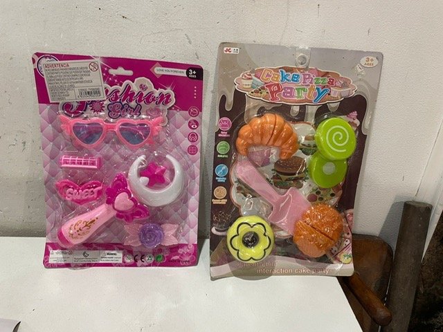 Item 27498 - Image 0