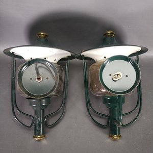 Par de Apliques de Pared Estilo Farol Verde Inglés con Vidrio y Chapa - imagen 5