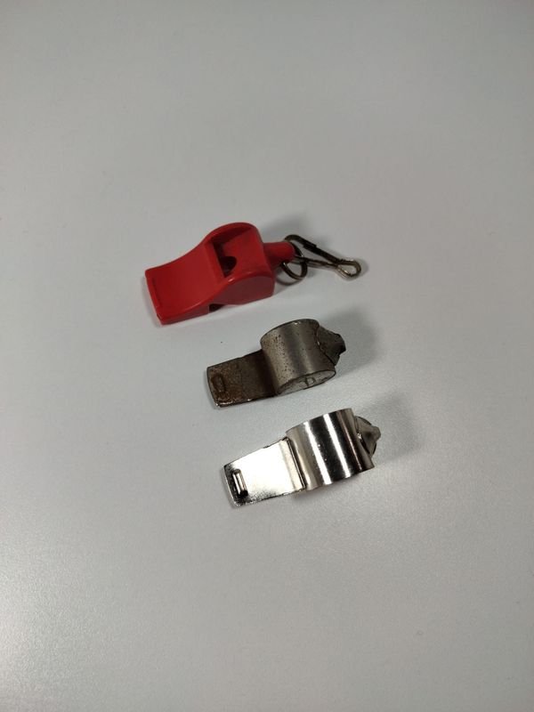Silbatos de colección funcionantes - imagen 1