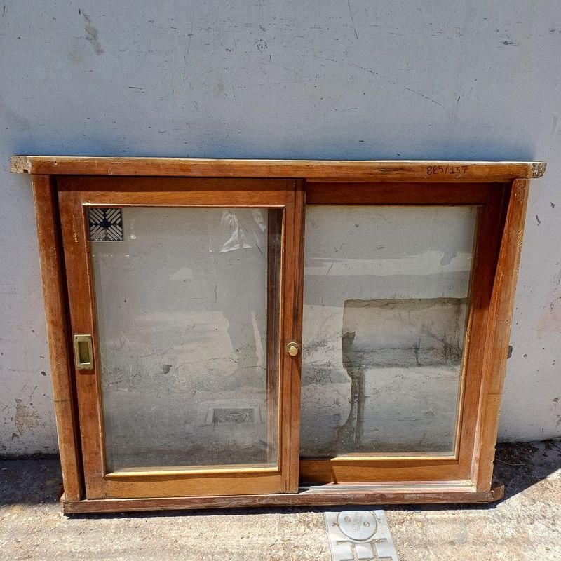 Ventana de dos hojas corredizas en cedro - imagen 5