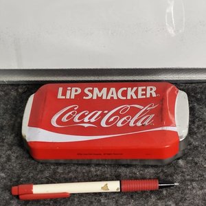 Lata Coleccionable Coca-Cola Lip Smacker - imagen 2