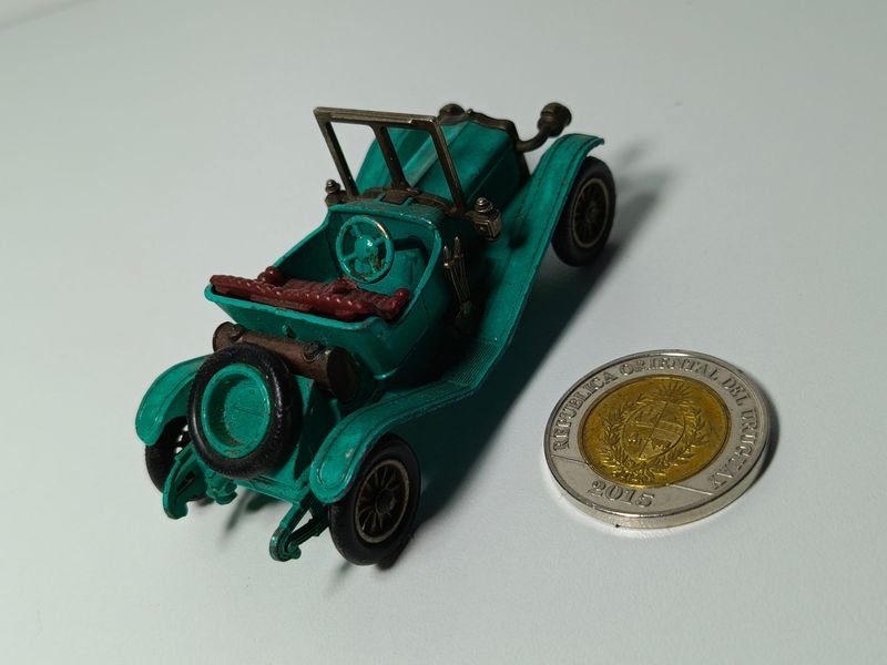 Coche de juguete antiguo Lesney Yesteryear 1911 Maxwell Roadster - imagen 3