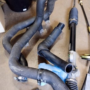 Lote de Repuestos Nuevos Hyundai: Cables de Transmisión, Juntas y Más - imagen 5