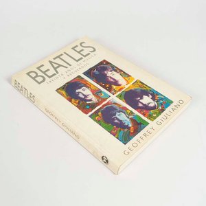 Lote siguiente: Libro "Beatles: 30 Años de Música y Recuerdos" por Geoffrey Giuliano