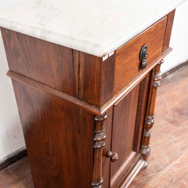 Item 2097468 - Image 1