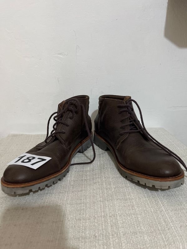 Item 872390 - Image 1