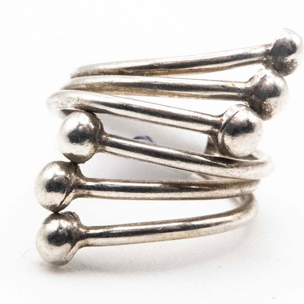Anillo de Plata con Bolitas - imagen 1