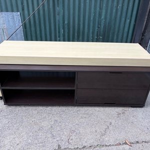 Lote siguiente: Rack de Mueble con Extensible y Casita para Perro