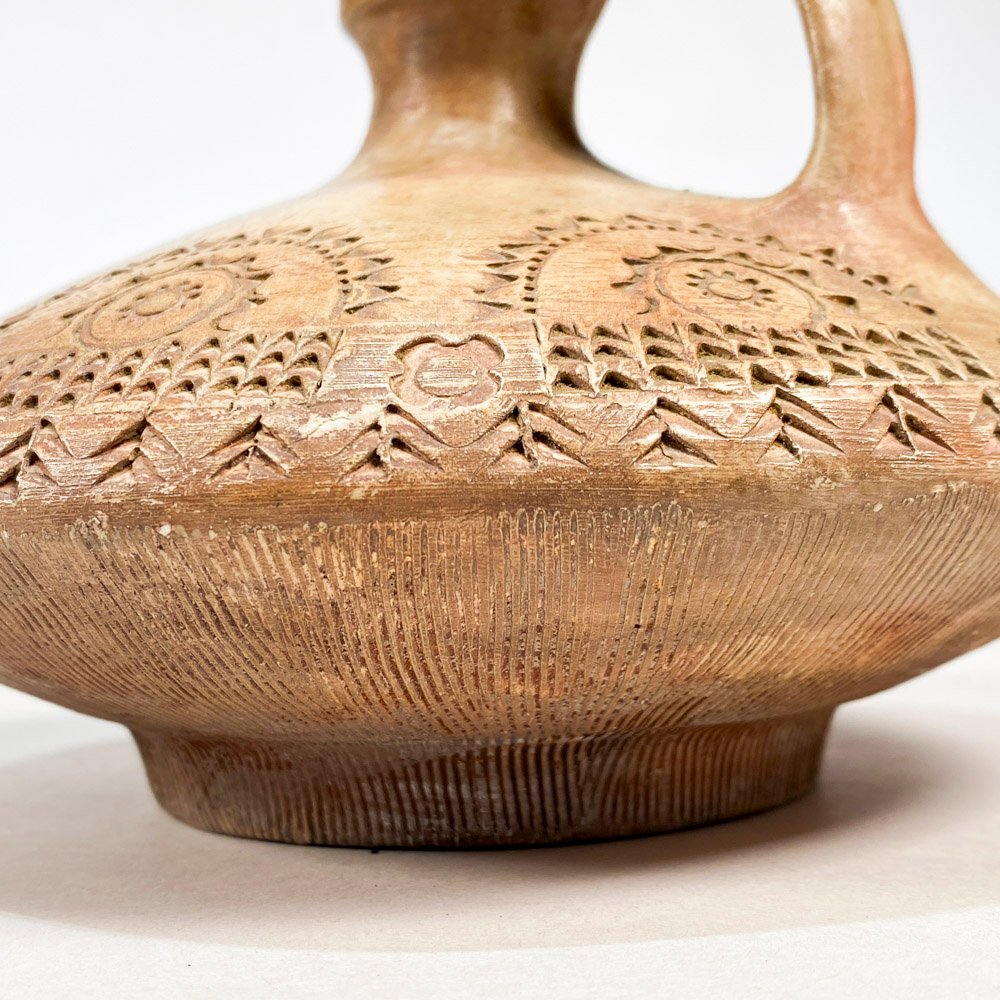 Vaso de cerámica artesanal marrón - imagen 3