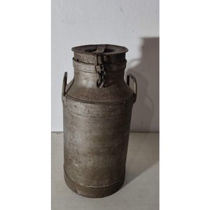 Lote anterior: Tacho Lechero Metálico Antiguo con Tapa y Asas
