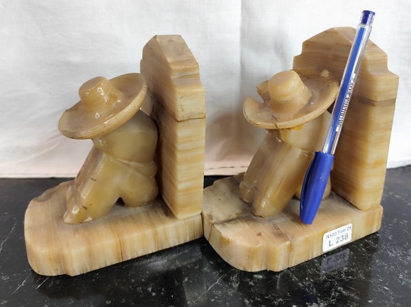 Item 880392 - Image 1