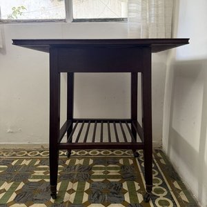 Mesa Auxiliar de Madera con Plato Giratorio de Cobre - imagen 6