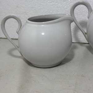 Juego de Té y Café Olmos de Porcelana Blanca con Detalles Dorados - imagen 5