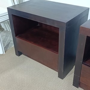 Mesas de Noche "Fairmont Design" Madera Oscura con Cajón y Estante - imagen 2