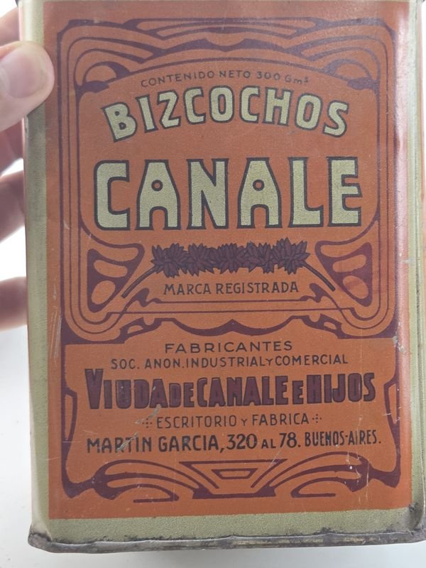 Lata de bizcochos en chapa litografiada argentina, antigua y rara - imagen 6