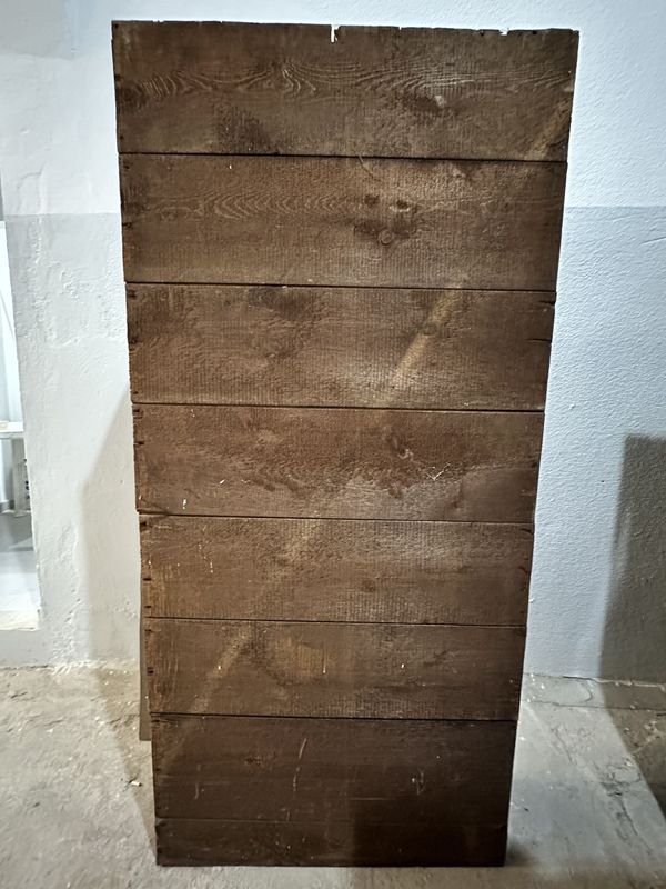 Lote anterior: Librería de madera antigua