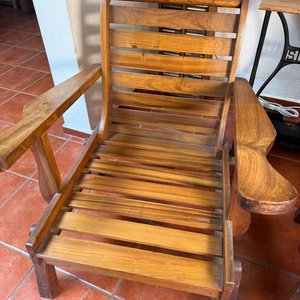 Par de Sillones Individuales de Madera con Tapizado Rayado - imagen 9