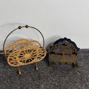 Dos Servilleteros Antiguos: Ratan y Bronce con "Última Cena" - imagen 3