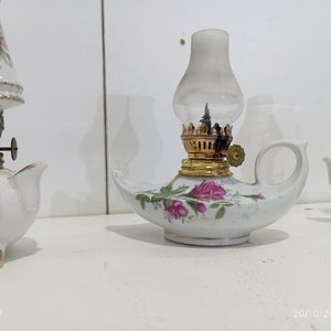 Lote de 3 Mini Faroles a Kerosene de Cerámica con Motivos Florales - imagen 4
