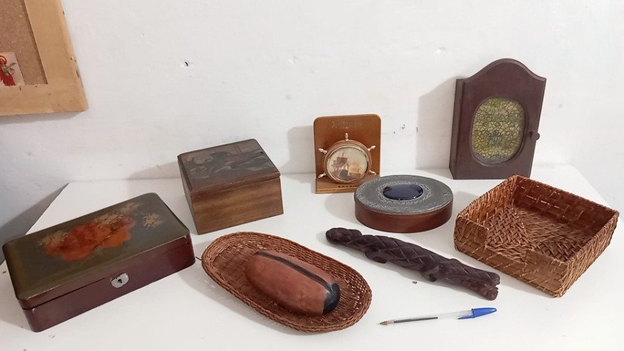 Lote anterior: Colección de artículos vintage decorativos