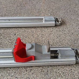 Dos Sargentos/Prensas Guía para Carpintería de Aluminio, 147 cm - imagen 6