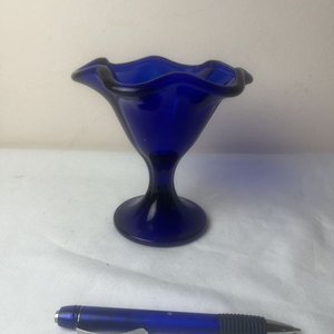 Copa de Vidrio Azul Cobalto - Adorno o Dulcera - imagen 2