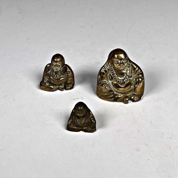 Tres Figuras de Bronce de Budas Pequeños - imagen 1