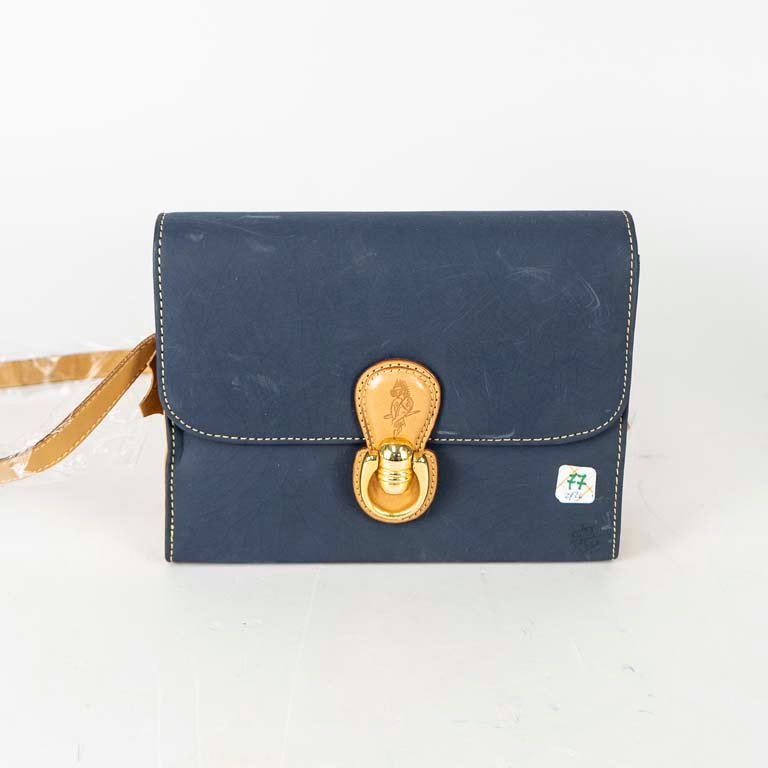 Item 2108328 - Image 0