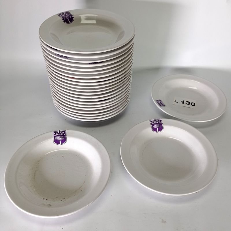 Lote anterior: Platos de porcelana Olmos con publicidad de La Casa Violeta