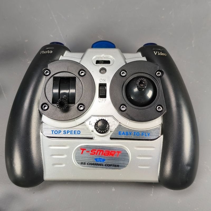 Helicópteros con cámara y control remoto - imagen 6