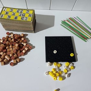 Lote de 3 Juegos de Mesa: Bingo, Palitos Chinos y Juego de Construcción - imagen 5