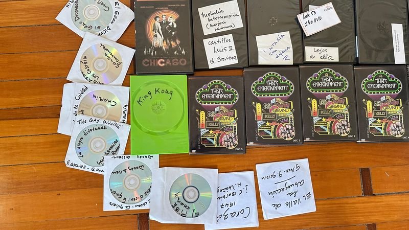 Colección de DVDs en venta - imagen 7