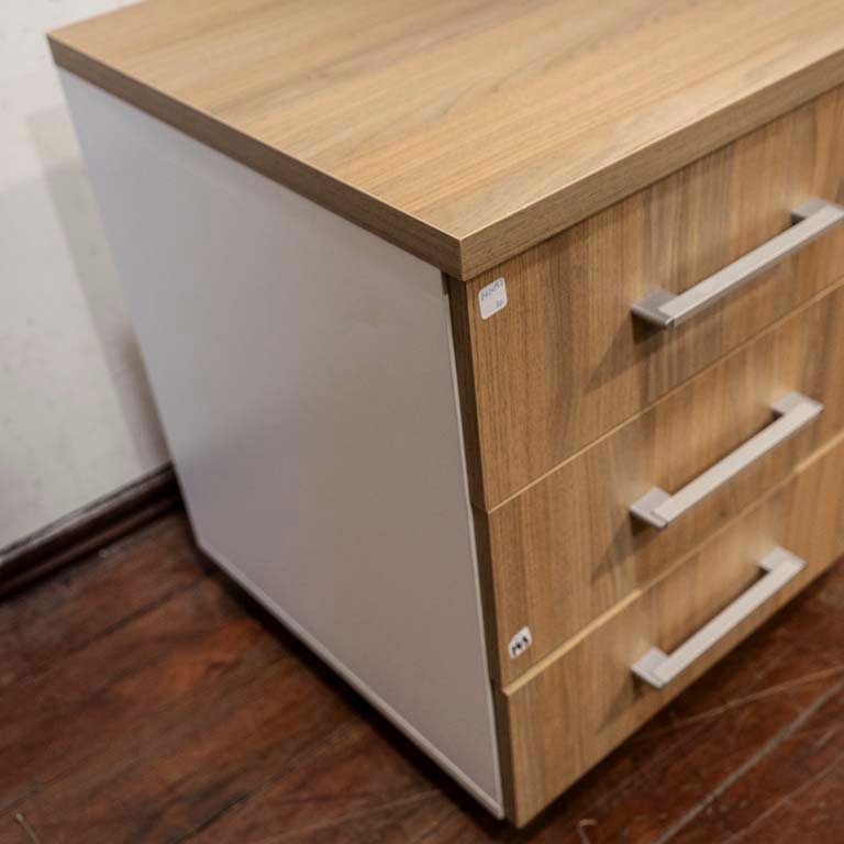 Item 2106834 - Image 2