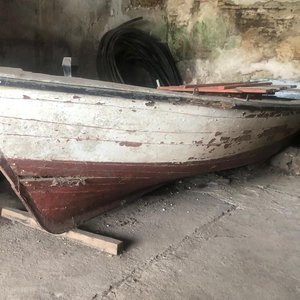 Bote de Madera Grande con Mástil para Velas - imagen 4