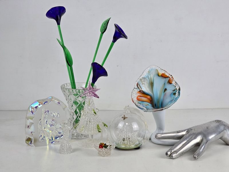 Adornos Decorativos de Vidrio y Cristal: Flores, Árboles Navideños y Figuras