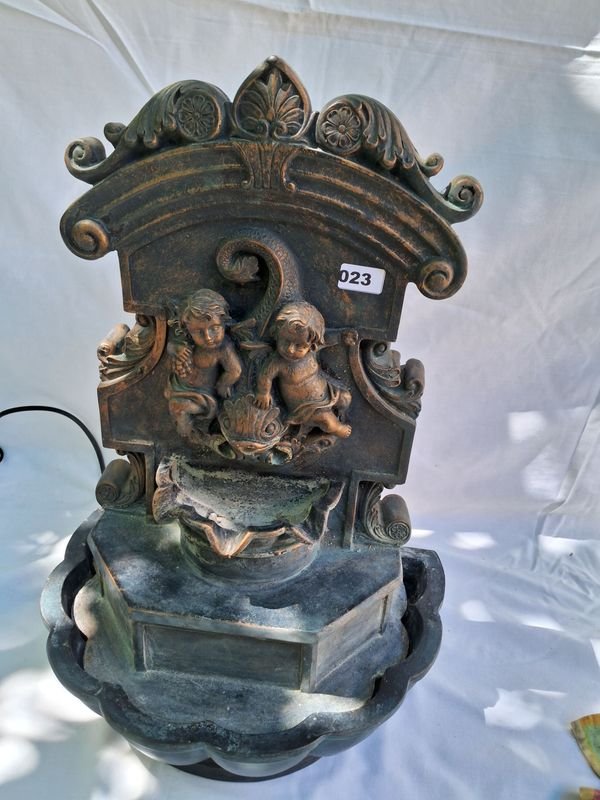 Item 869526 - Image 1