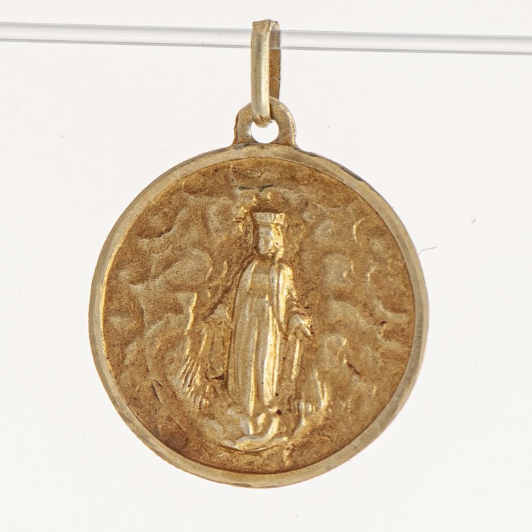 Lote siguiente: Colgante oro de 18k con figura virgen
