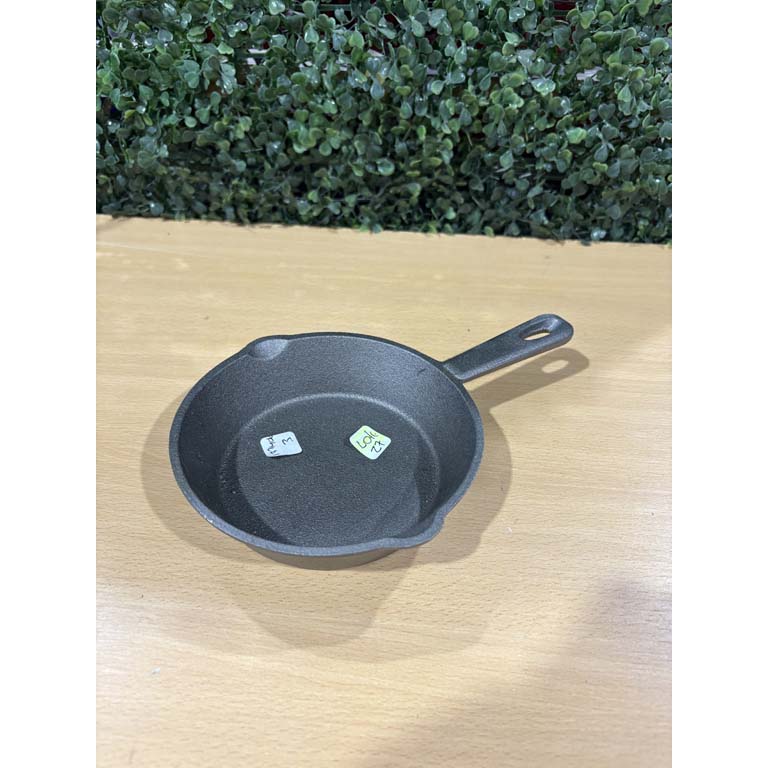 Lote siguiente: Sartén de hierro para cocinar con estilo