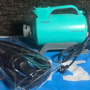 Lote siguiente: Secador Profesional para Mascotas Super Cyclone 220V