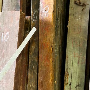 Lote de 14 Tirantes de Pinotea y Pino con Detalles - imagen 4