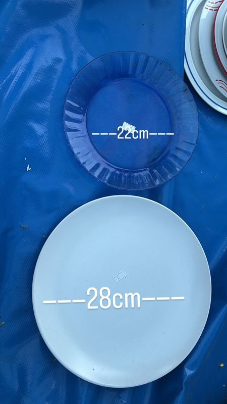 Platos y tazas de cerámica y vidrio - imagen 2