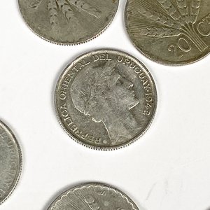 Veinte Monedas de Plata "Chanchitas" de Uruguay - imagen 3